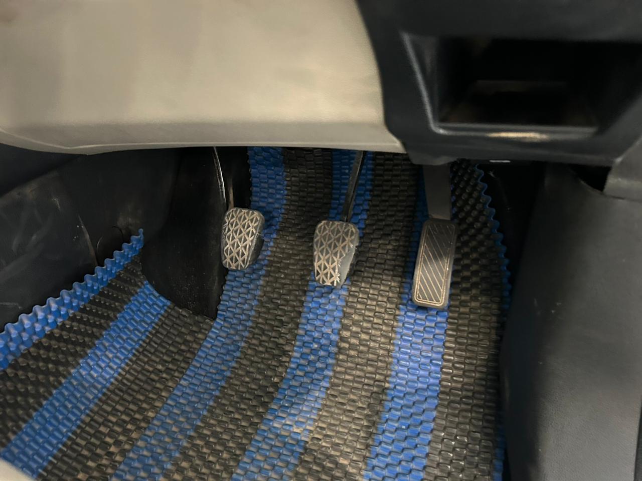 FORD ECOSPORTS - View 9