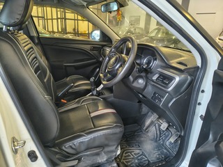 Maruti Brezza - View 5