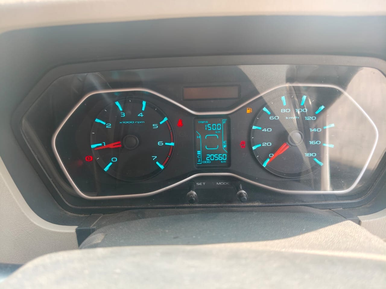 Mahindra Scorpio - View 8