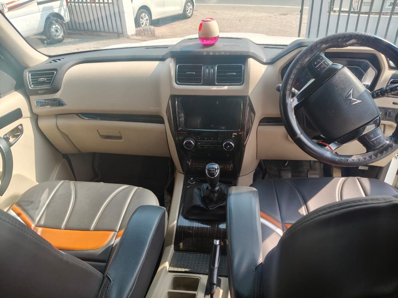 Mahindra Scorpio - View 7