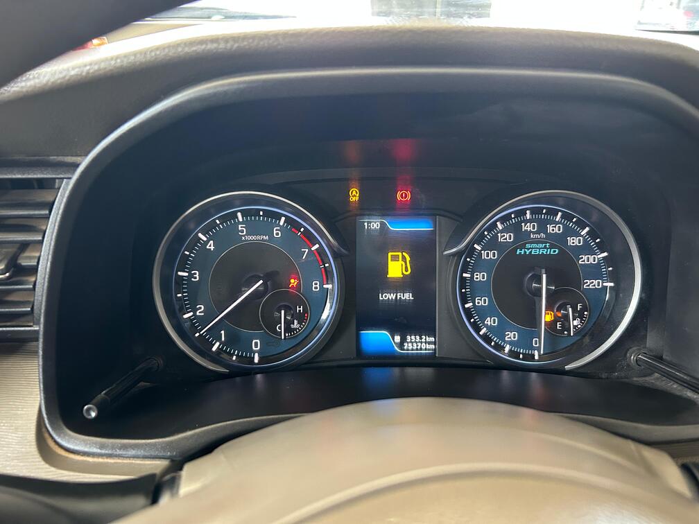 MARUTI ERTIGA SMART HYBRID - View 3