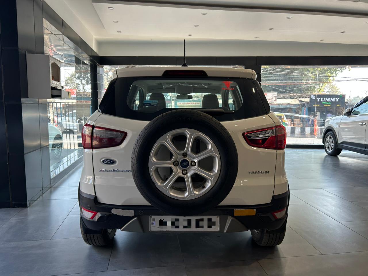 FORD ECOSPORTS - View 4